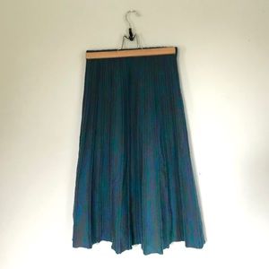 Vintage Knit Green A-Line Pleated Skirt